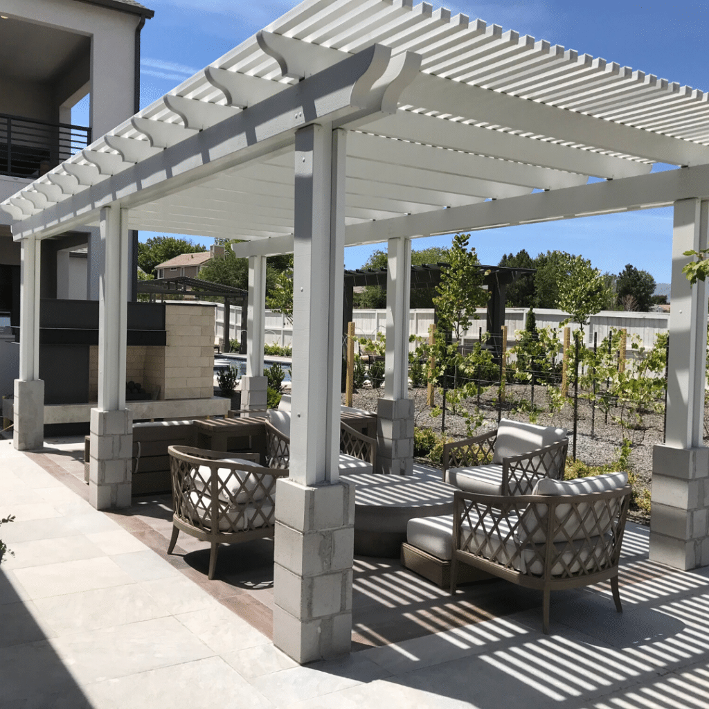 landscape design luxury resort-style pergola and lounging area