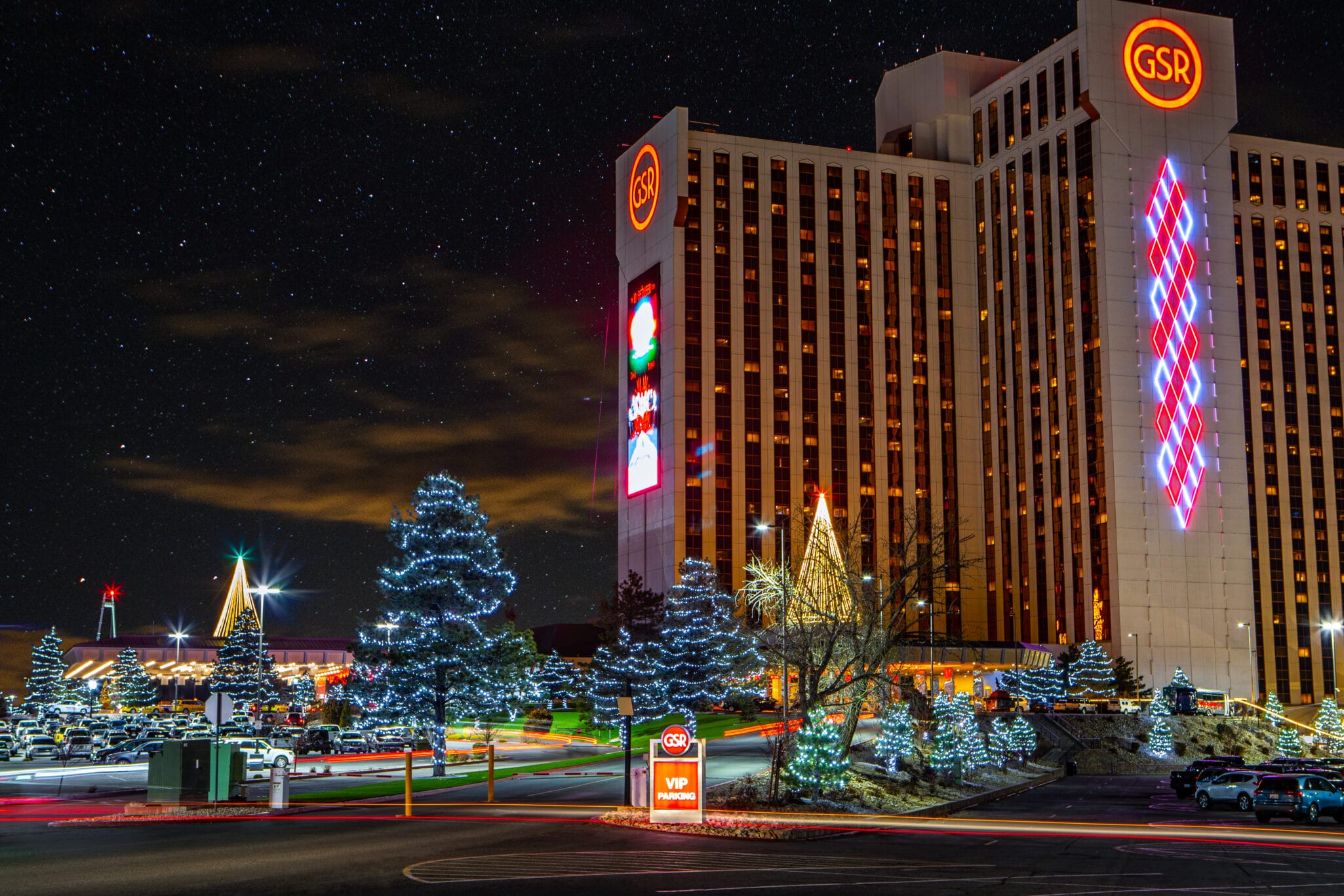 reno holiday light installation