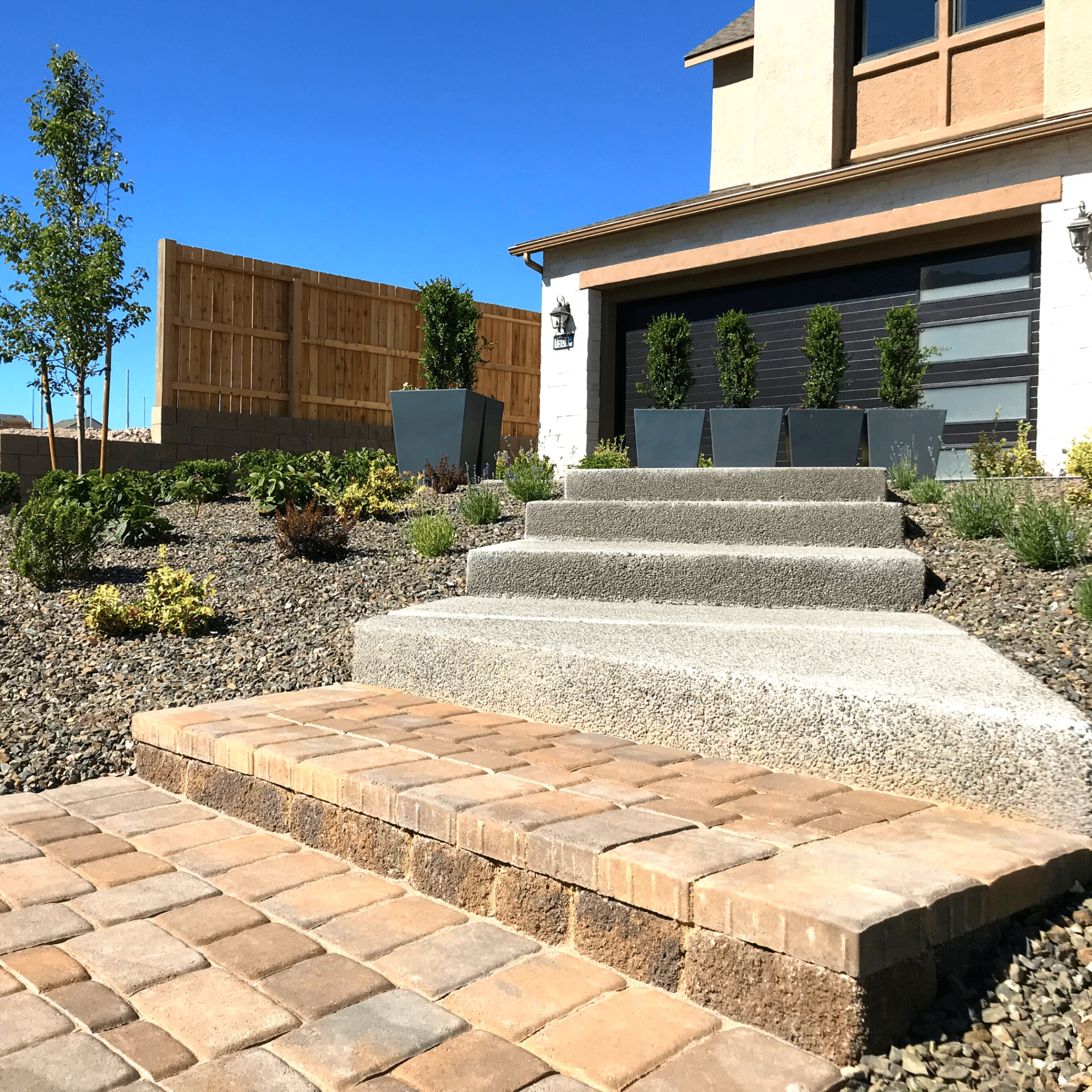 front yard landscape pavers