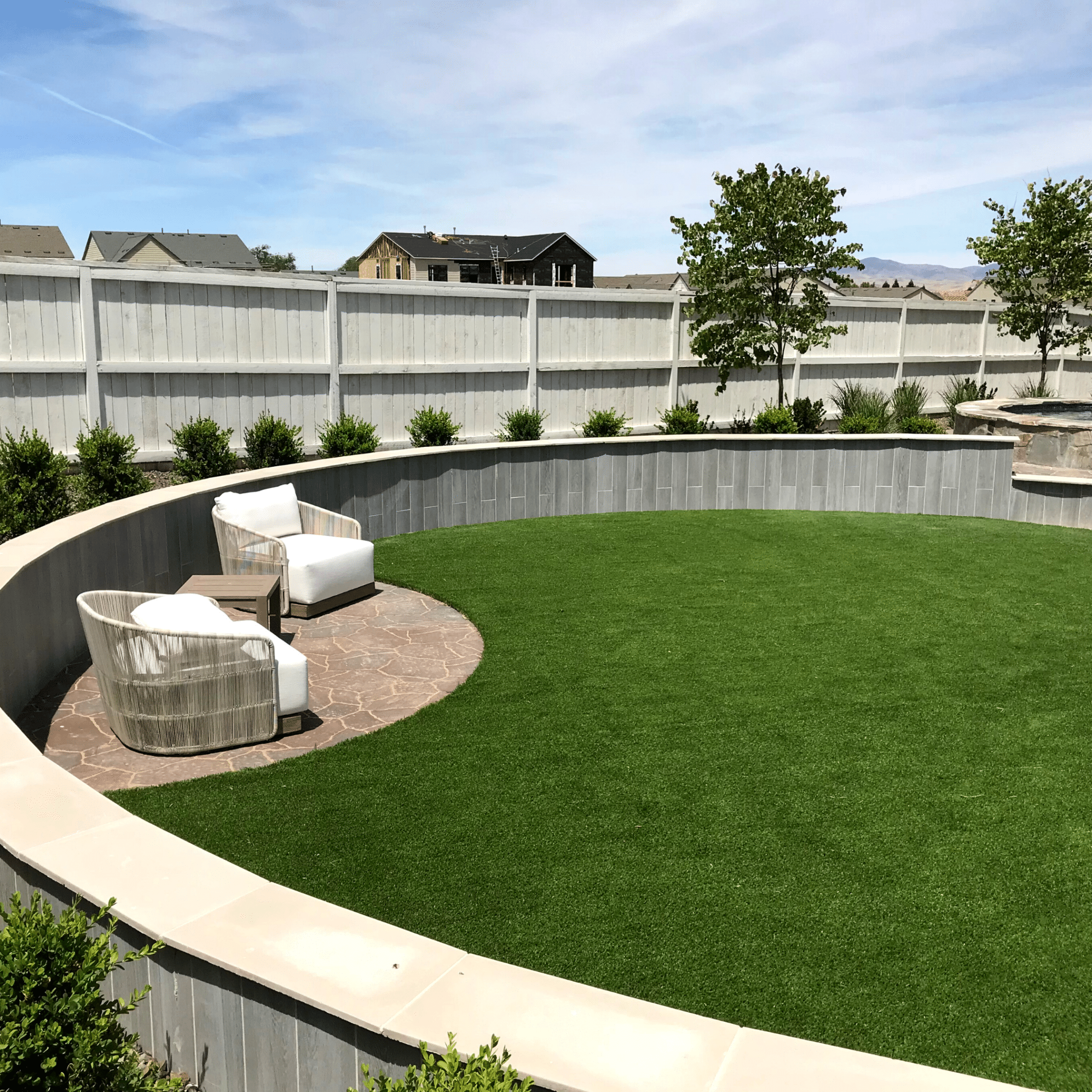 luxury backyard artificial turf